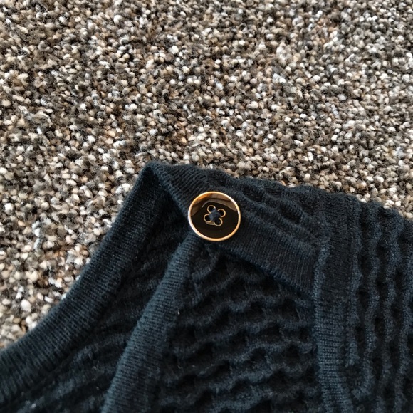 Banana Republic Black 3/4 Sleeve Textured Pattern Sweater - Picture 4 of 5